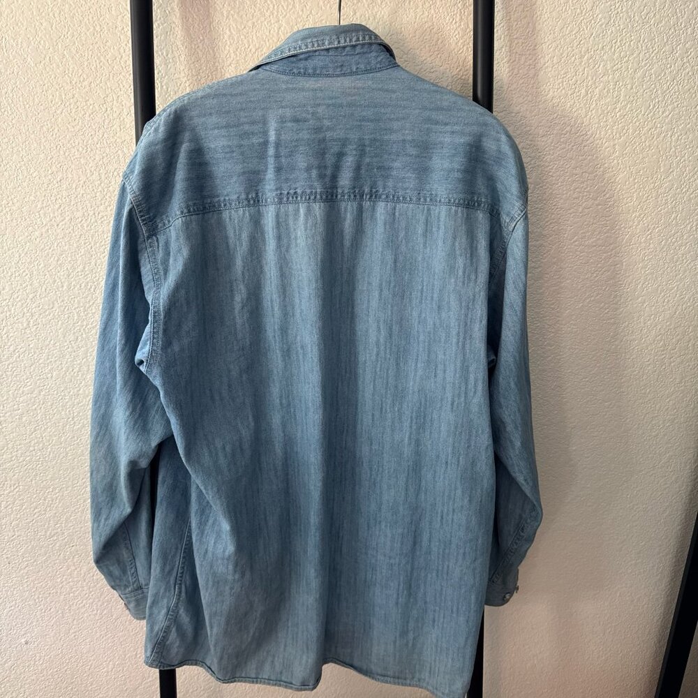 Vintage Orvis Perfectly Broken In Denim Chambray Shirt Size Medium - Picture 4 of 5